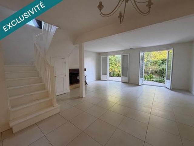 Villa vente à Rodon, Le Mesnil-Saint-Denis
