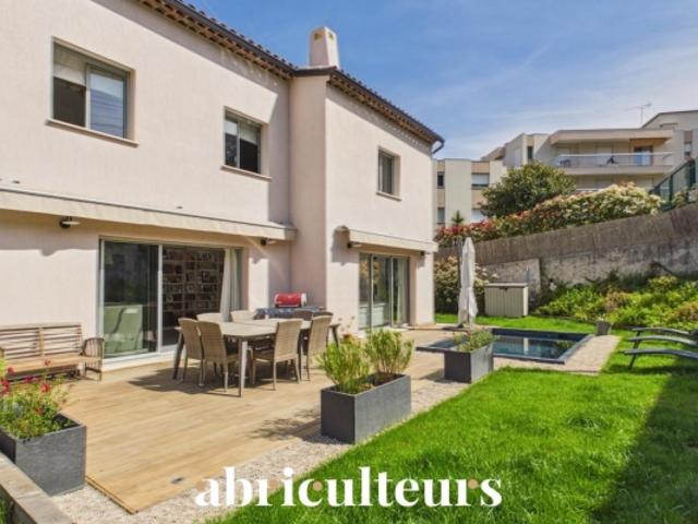 Maison vente à Saint-Laurent-du-Var, Alpes-Maritimes