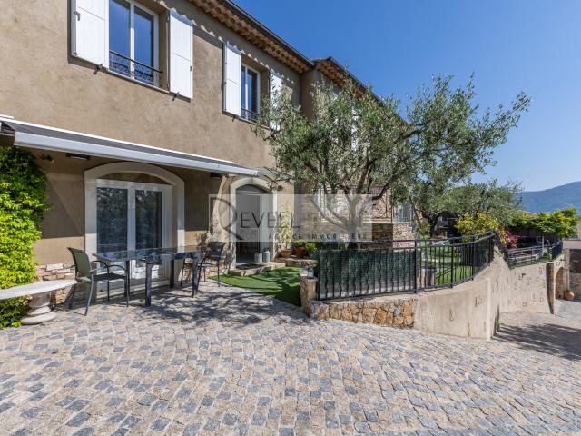 Maison vente à Grasse, Carros