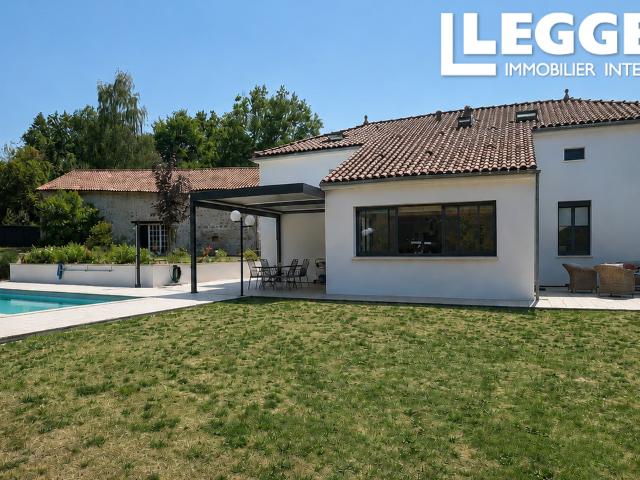 Villa vente à Nontron, Etouars