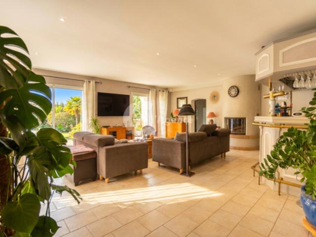 Maison vente à Arrondissement de Draguignan, Les Adrets-de-l'estérel