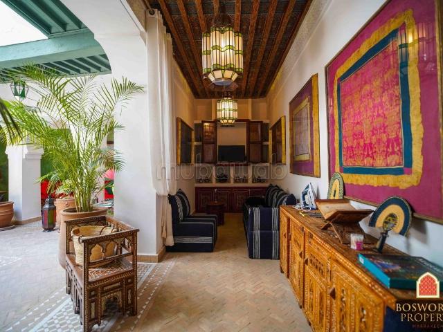 Riad vente à Marrakech, L'Oriental