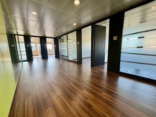 Büro mieten in Etoy, Waadt