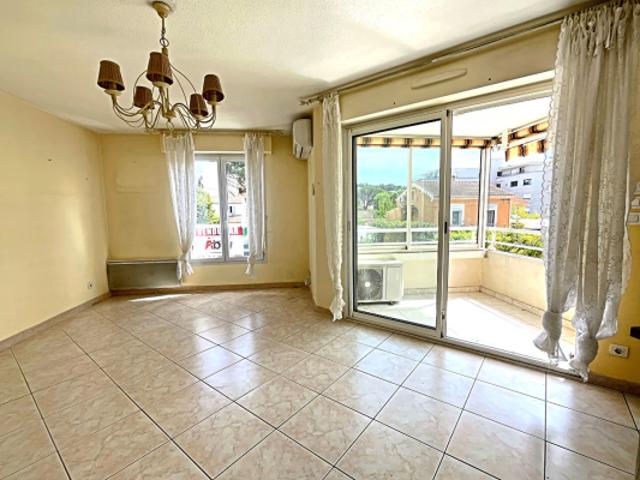 Appartement vente à Arrondissement de Draguignan, Saint-raphaël