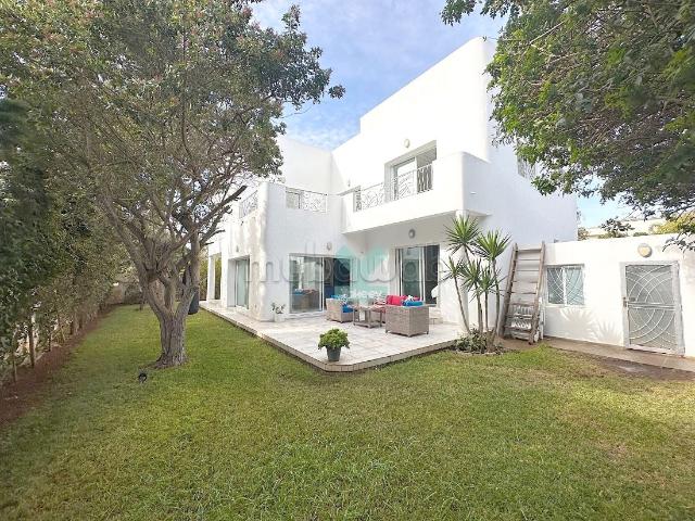 Villa vente à Anfa, Gharb-Chrarda-Beni Hssen