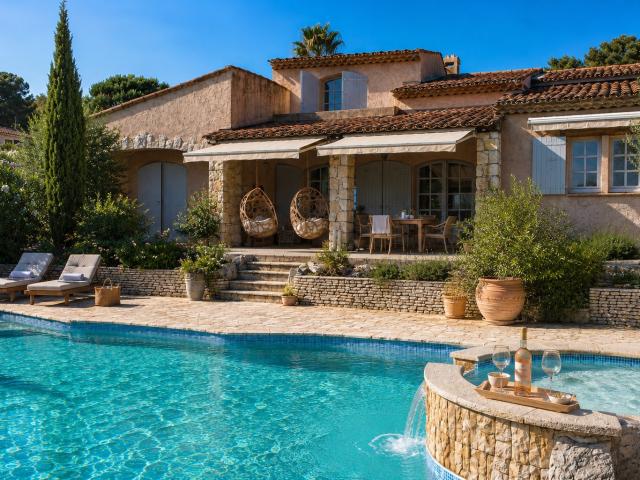 Villa vente à Grasse, Roquefort-les-pins