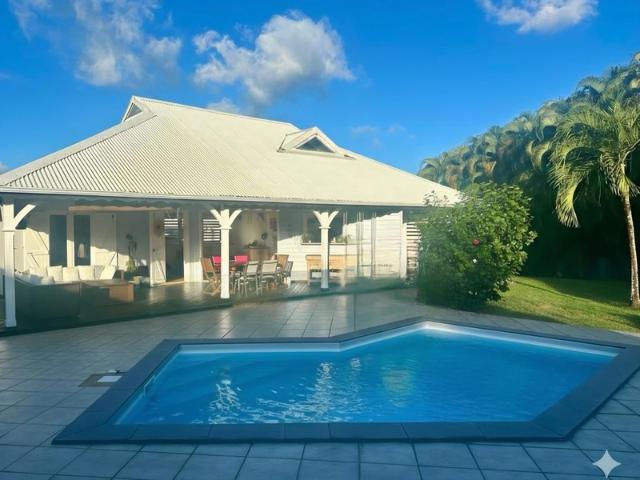 Maison vente à Guadeloupe