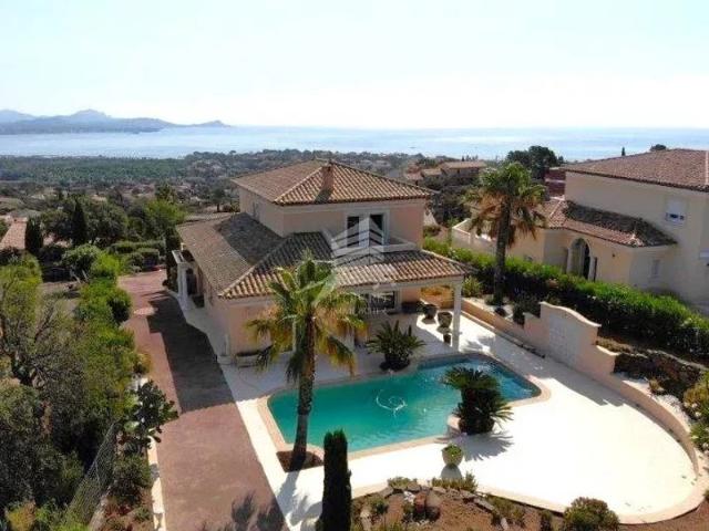 Maison vente à Arrondissement de Draguignan, Fréjus