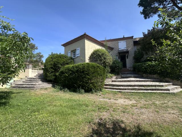 Maison vente à Nîmes, Gard