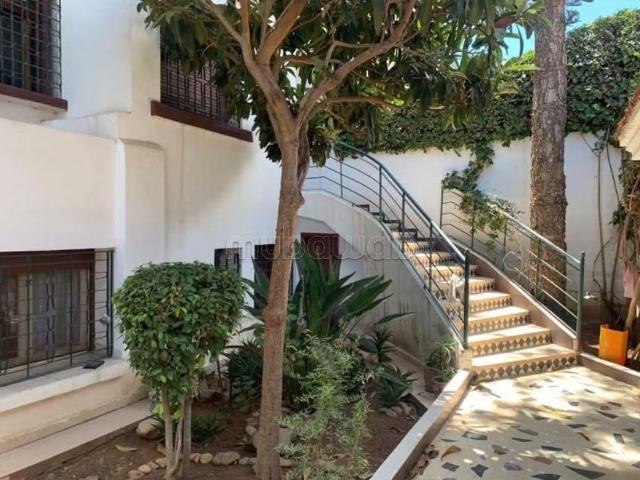 Villa vente à Anfa, Gharb-Chrarda-Beni Hssen