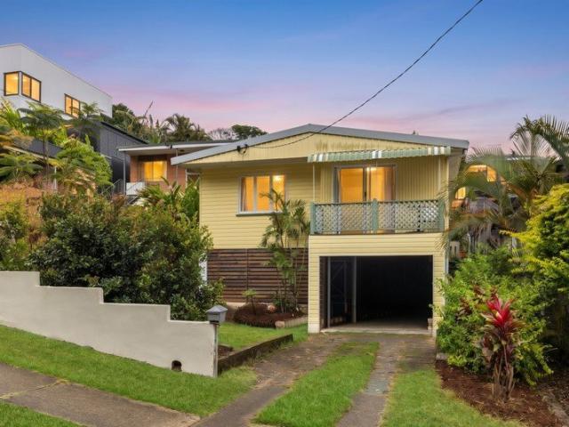 House for sale in Mount Gravatt, Greater Brisbane