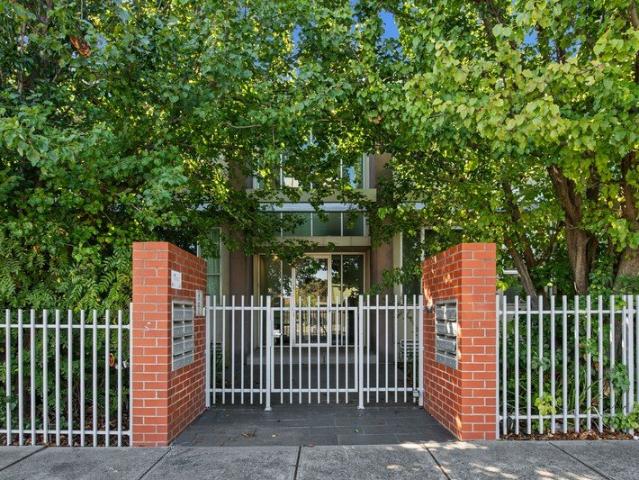 Apartment for sale in Camerons Creek, Victoria