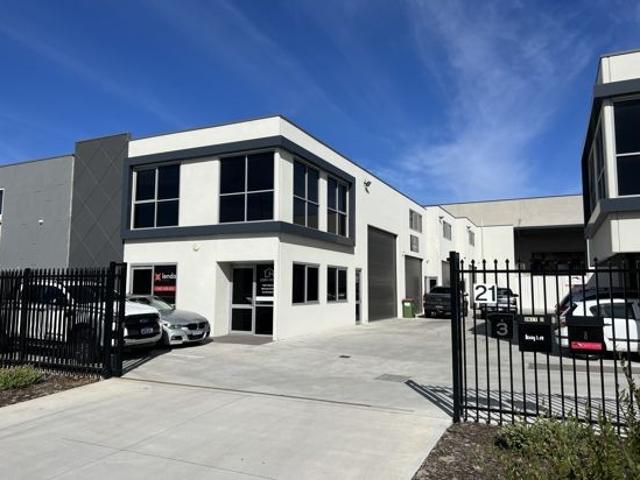 Warehouse for rent in Wangara, Western Australia