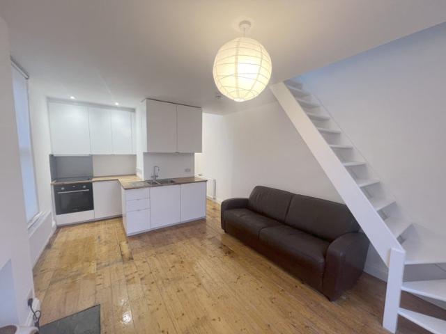 Apartment for rent in Harlesden, Greater London