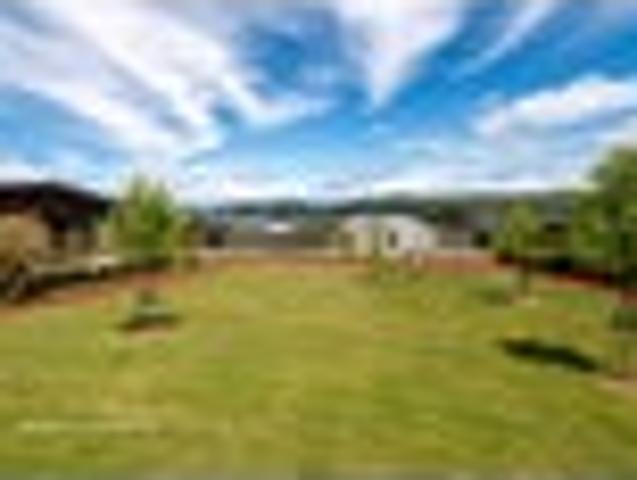 Land for sale in Kinloch, Waikato