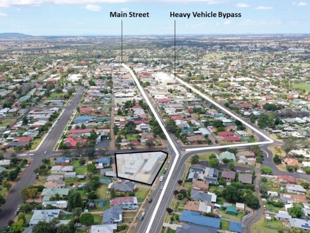 Retail for rent in Parkes, New South Wales