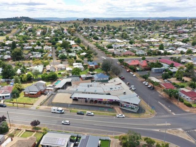 Retail for rent in Parkes, Parkes Shire Council