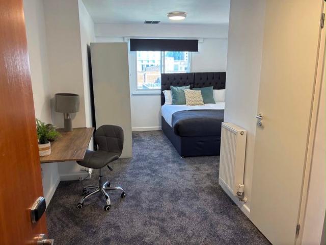 Studio for rent in City Centre, South Yorkshire