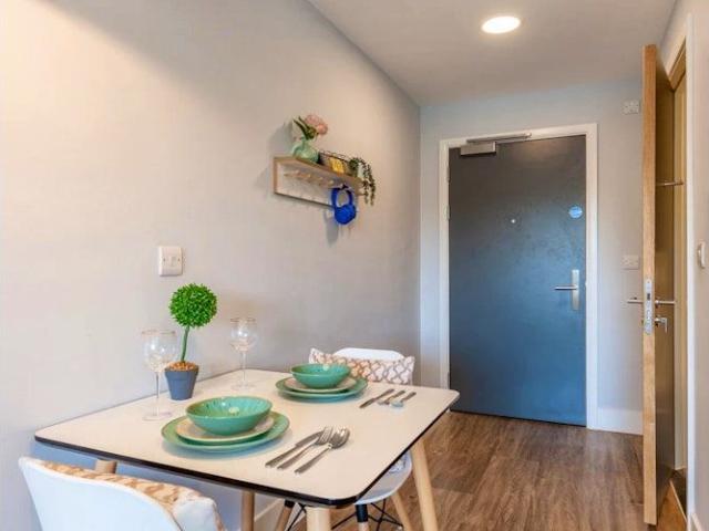 Studio for rent in Dromore, Oxfordshire