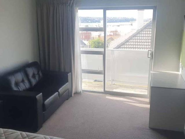 House for rent in Otakou