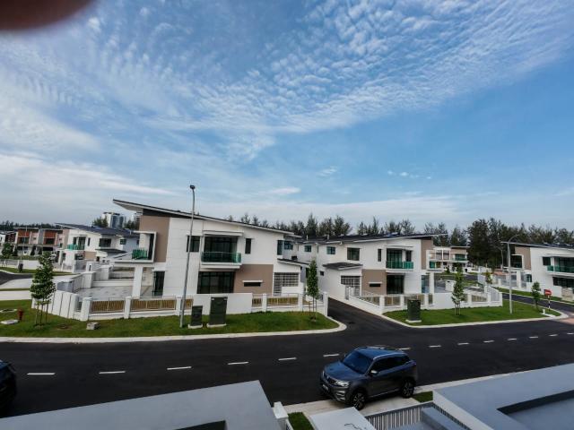 House for sale in Pulai, Bukit Ledang