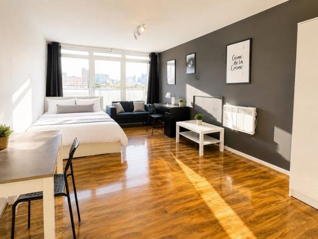 Apartment for rent in Stepney, Greater London