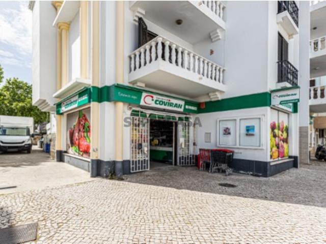 Armazém venda em Albufeira e Olhos de Água, Albufeira