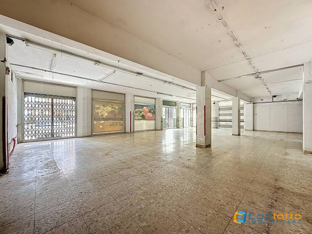 Locale Commerciale in vendita a Marche, Ascoli Piceno