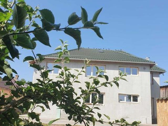 Casă vânzări în Oinacu