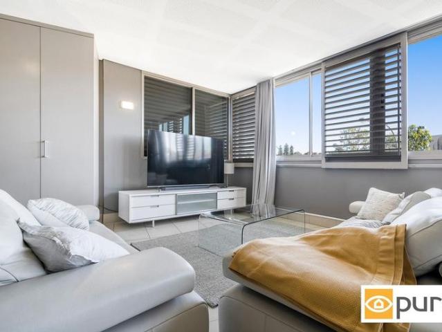 Apartment for rent in Claremont, Town of Claremont