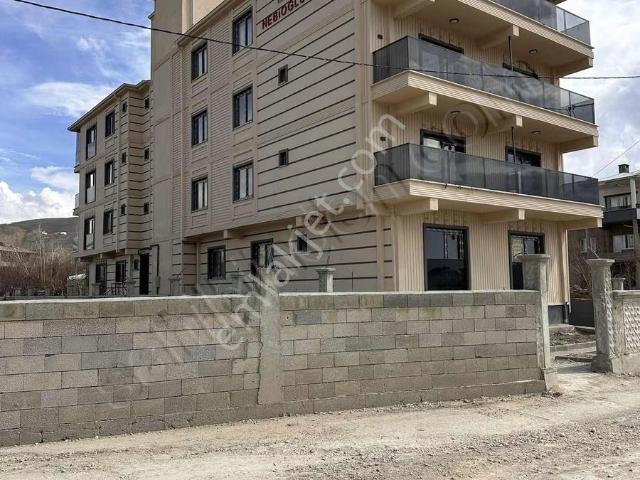Edremit, Van içerisinde kiralık mülk