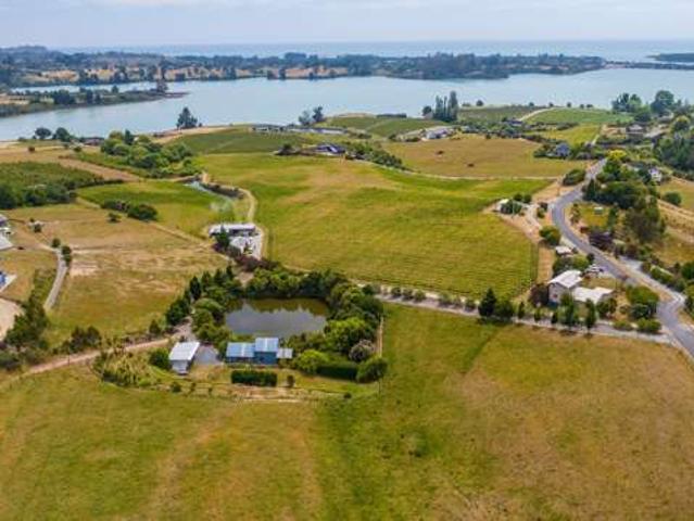 Property for sale in Upper Moutere, Tasman