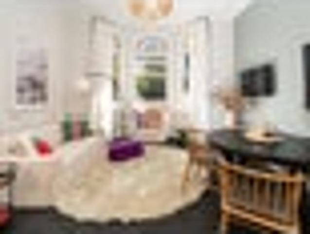 House for sale in Thorndon