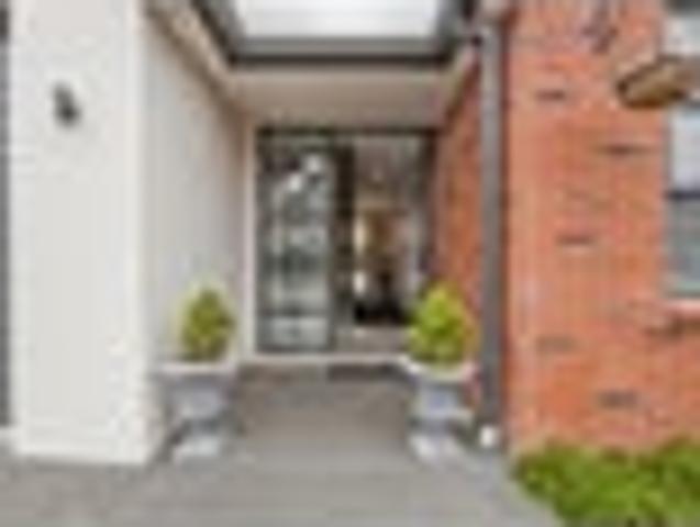 Townhouse for sale in Cambridge