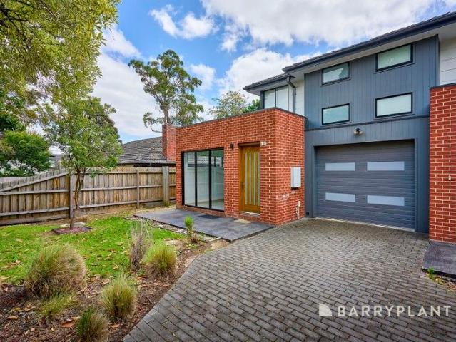 Townhouse for sale in Camerons Creek, Victoria