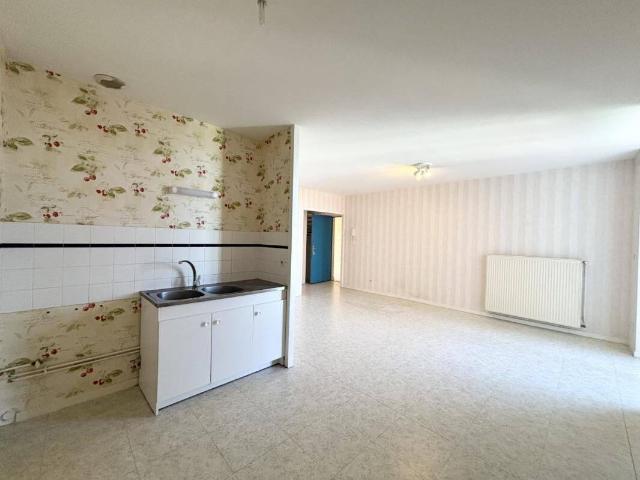 Appartement location à La Cure, Saint-Trivier-sur-Moignans