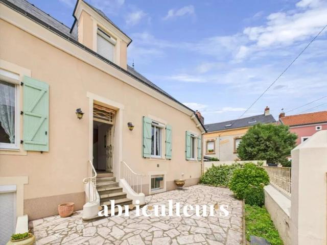 Maison vente à Nantes, Indre