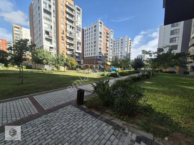 Sur Yapı Antalya Kentsel Dönüşüm İnşaat Alanı, Kepez içerisinde kiralık mülk