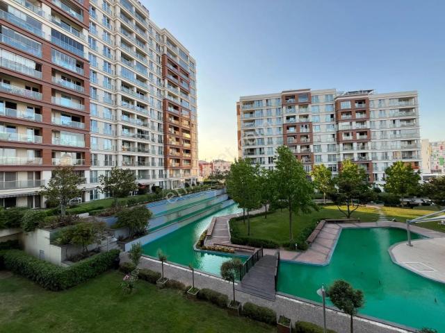 Ümraniye, İstanbul içerisinde kiralık mülk