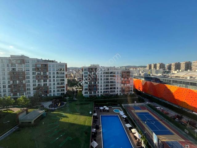 Ümraniye, İstanbul içerisinde kiralık mülk
