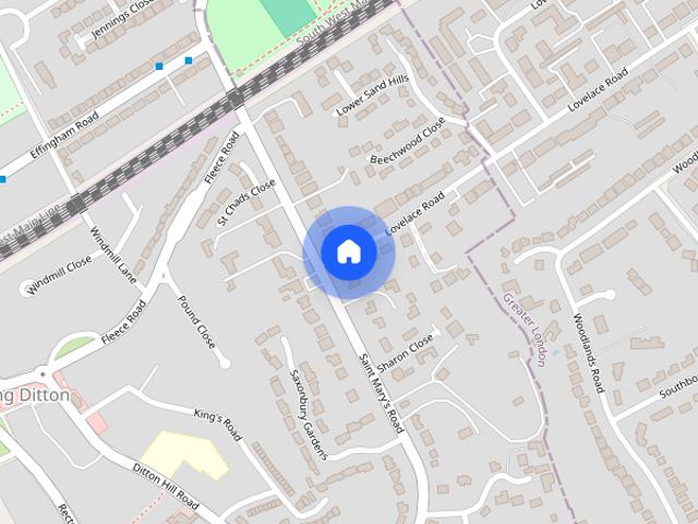 Apartment for rent in Blackhills, Surrey