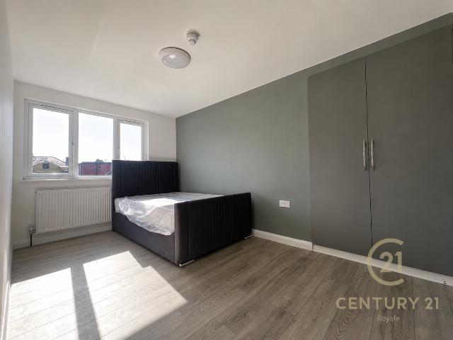Room for rent in Surbiton, Greater London
