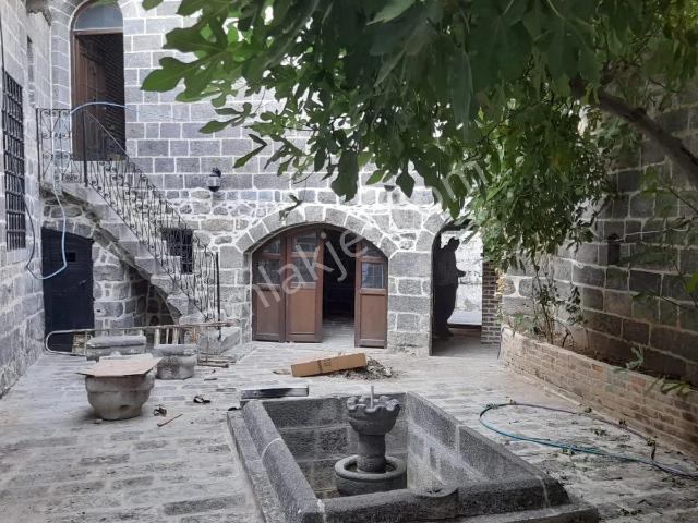 Diyarbakır, Sur içerisinde kiralık Kösk