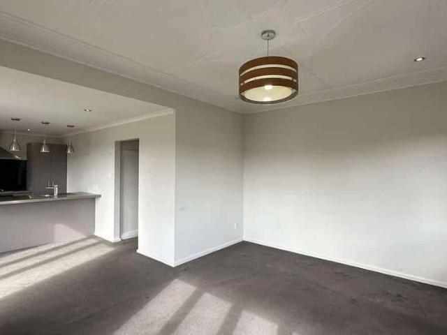 House for rent in Otakou