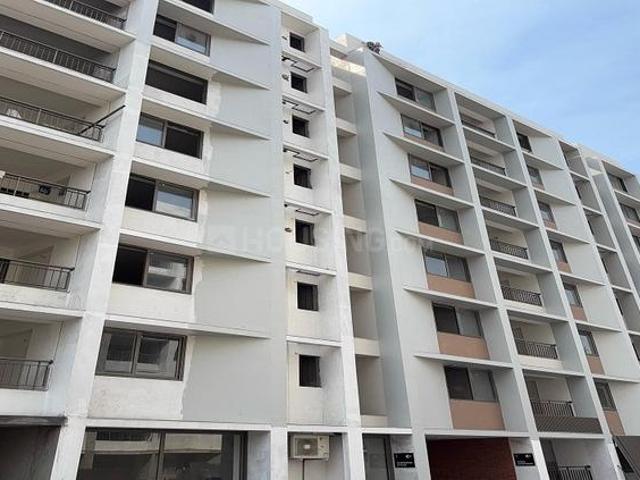 Flat for sale in Navrangpura - Ahmedabad, Gujarat