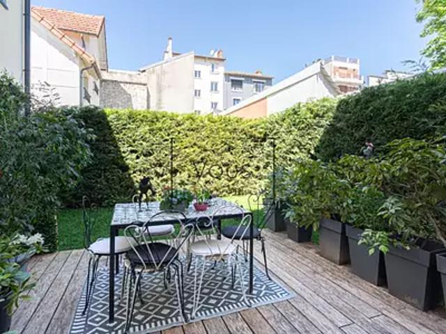 Maison vente à Suresnes, Quartier Centre-Ville