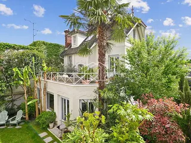 Maison vente à Suresnes, Quartier Centre-Ville