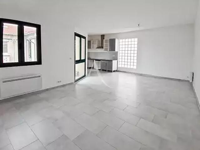 Appartement location à France métropolitaine, Suresnes