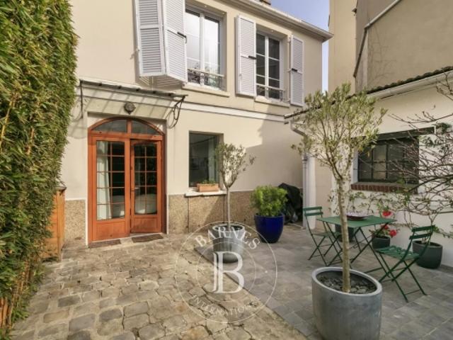 Maison vente à Nanterre, Suresnes