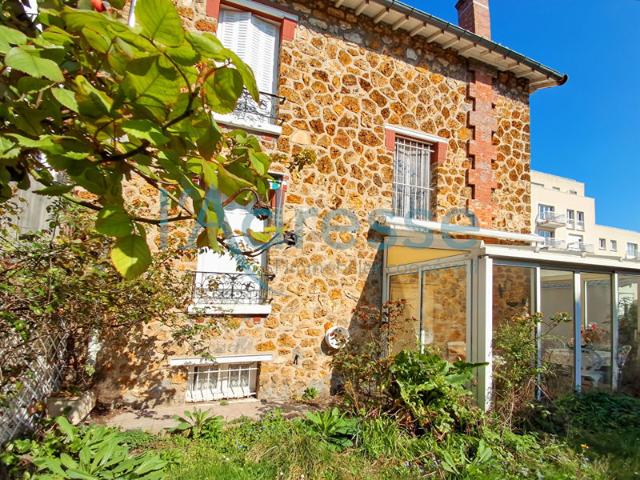 Maison vente à Nanterre, Suresnes